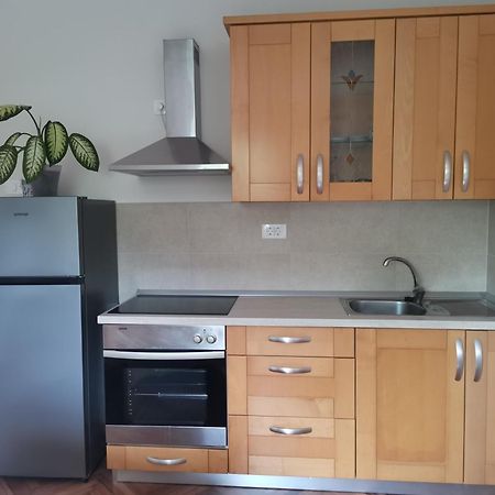Pri Noni "Istracycle" Apartment ลูซิยา ภายนอก รูปภาพ