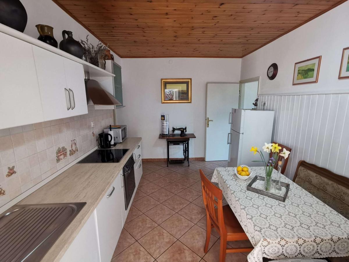 Pri Noni "Istracycle" Apartment ลูซิยา ภายนอก รูปภาพ