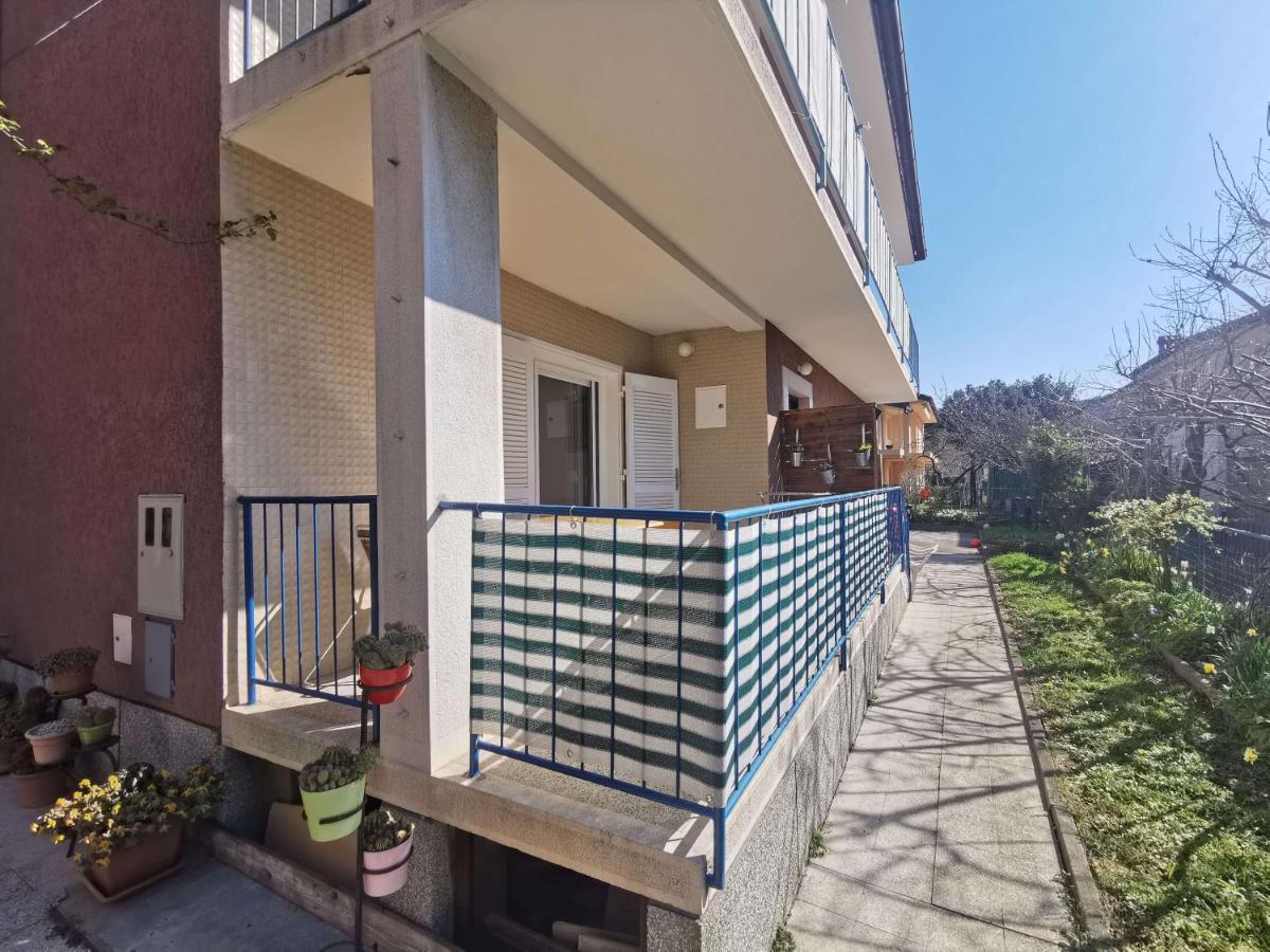 Pri Noni "Istracycle" Apartment ลูซิยา ภายนอก รูปภาพ